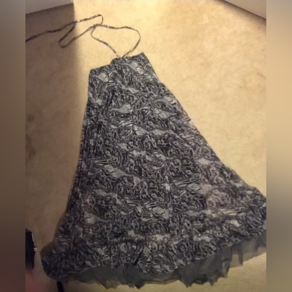 Lapis Women's Black and White Skirt/Dress